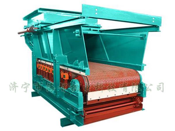 帶式（甲帶）給料機(jī)具有運(yùn)行平穩(wěn)、節(jié)能、環(huán)保等優(yōu)點(diǎn)